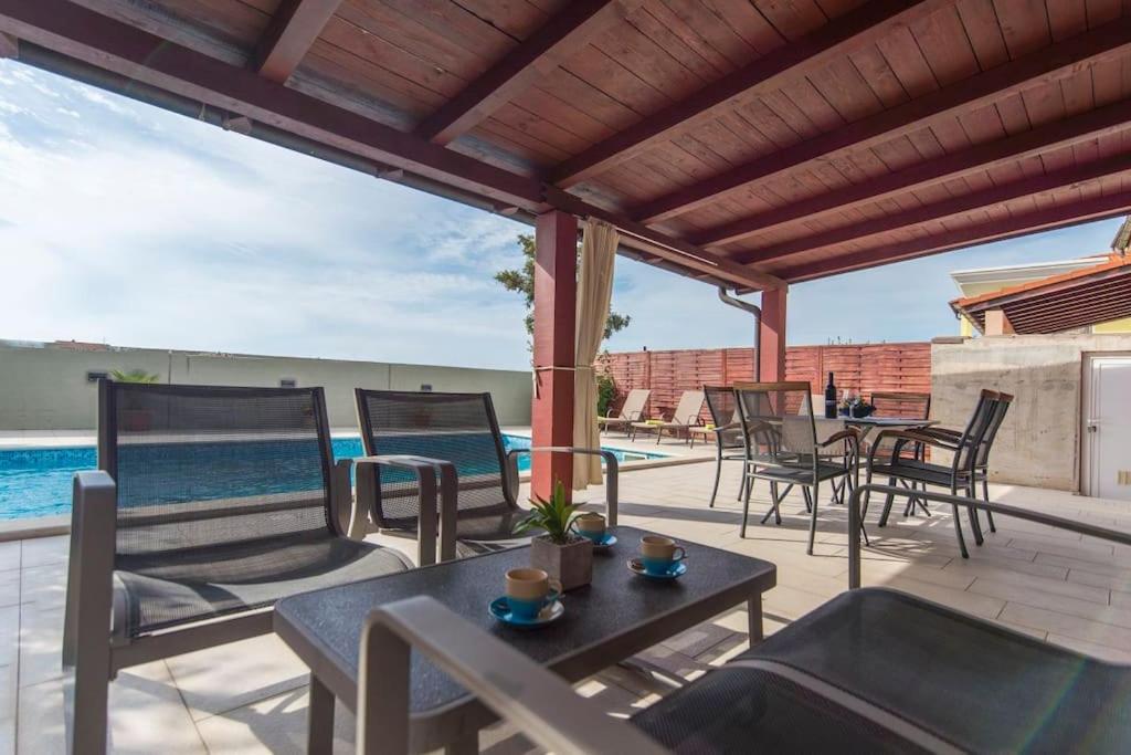 Villa Anemona Фажана Экстерьер фото